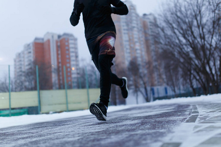 都充满了惊 都充满了惊